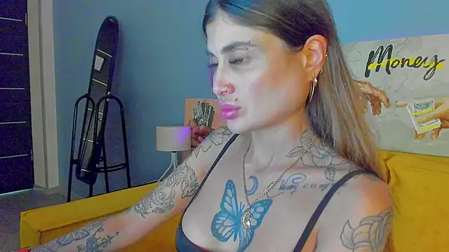 Patricia Cox online show from October 11, 8:33 pm