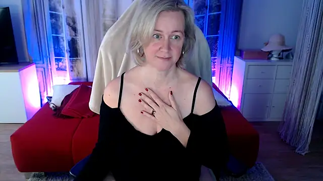 MarleneBloem online show from December 1, 11:47 am