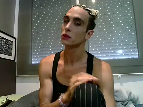 xxxlecram online show from May 26, 1:32 pm
