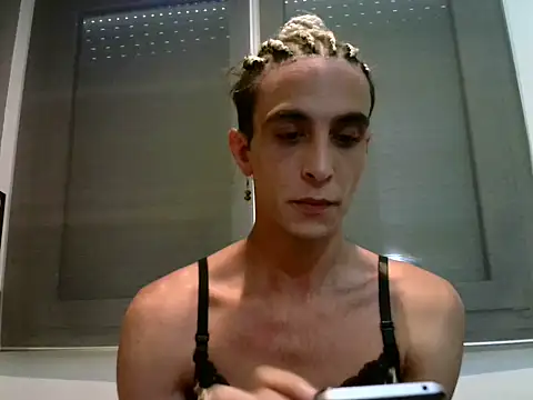 xxxlecram online show from May 25, 12:59 pm