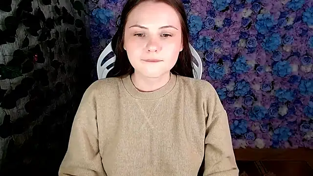 IxxiLiana online show from September 21, 6:12 am