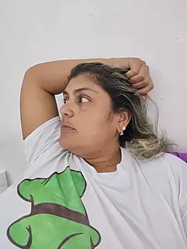 AlyDenalioficial online show from May 28, 5:22 pm