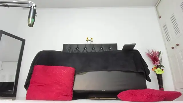 martinaclark online show from May 15, 11:07 pm