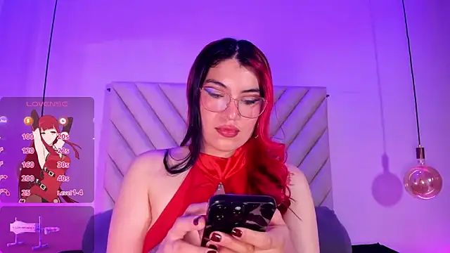 EmmaSwift  online show from May 19, 2:07 am