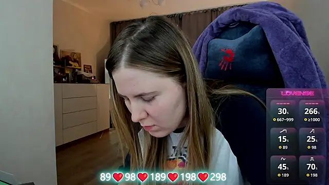 Olivia Munk online show from February 4, 6:49 am