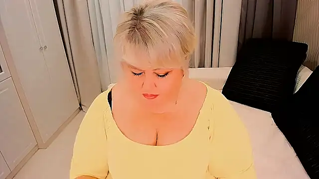BIGTITSBBW online show from November 18, 7:37 pm