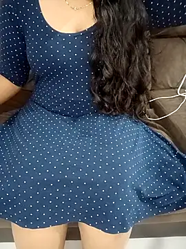Snapshot of Mounika25 chatting on September 24, 8:08 pm Mounika25 online show from September 24, 8:08 pm