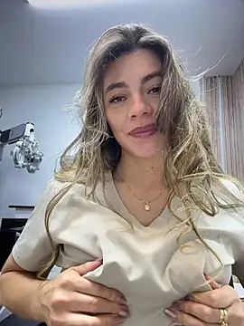 alicee16 online show from May 19, 1:56 am