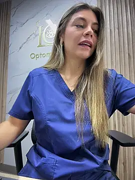 alicee16 online show from May 7, 1:48 pm