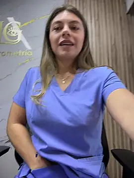 alicee16 online show from May 9, 9:17 pm