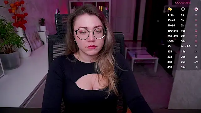 RemyCute online show from April 29, 7:52 pm