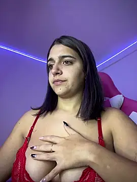 Alicia Ruiz online show from April 28, 10:02 pm