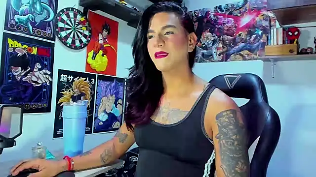 dariell smokesexx online show from July 3, 5:30 pm
