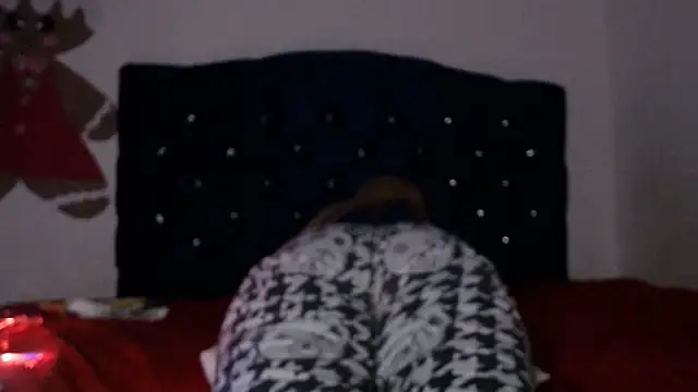 69liamilk69 online show from December 21, 6:17 am