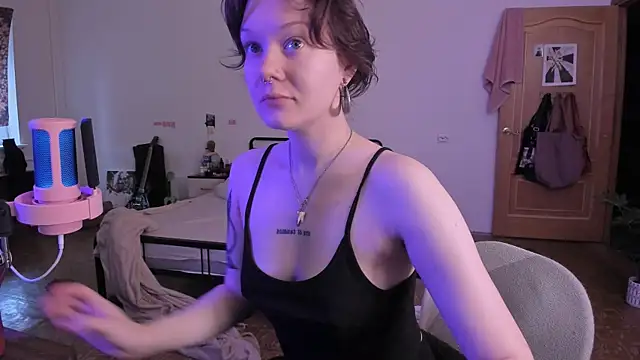 evathority online show from October 14, 11:46 am