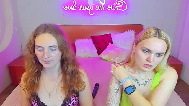 MagicEyess online show from November 11, 7:00 pm