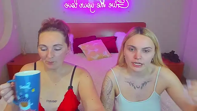 MagicEyess online show from December 19, 7:06 pm