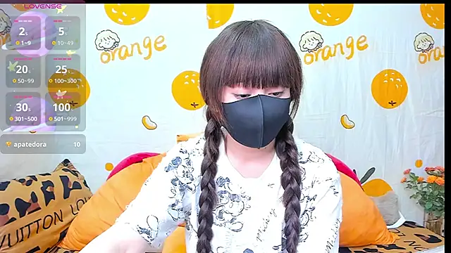 alonelove   online show from November 7, 5:24 am