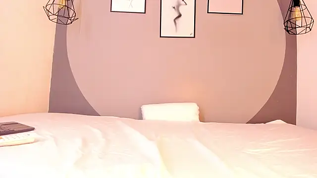 sarita duque online show from March 21, 12:21 pm