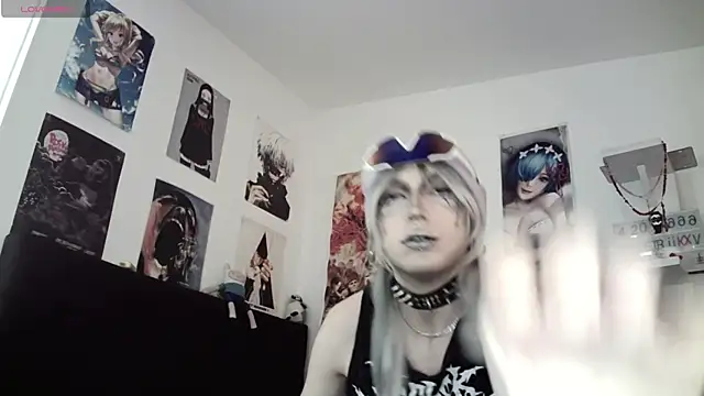 kiiler queen online show from May 4, 3:27 pm