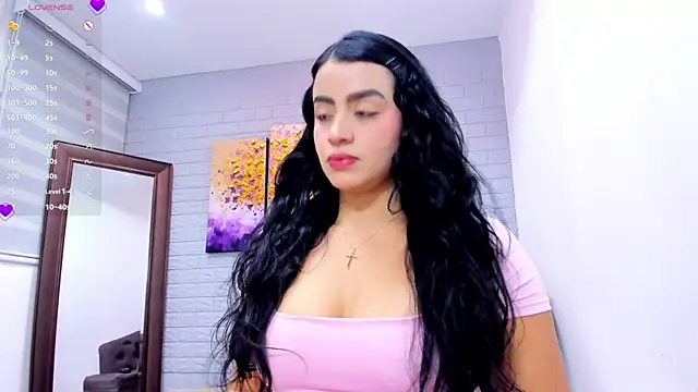 Paula Desousa online show from May 25, 7:57 pm