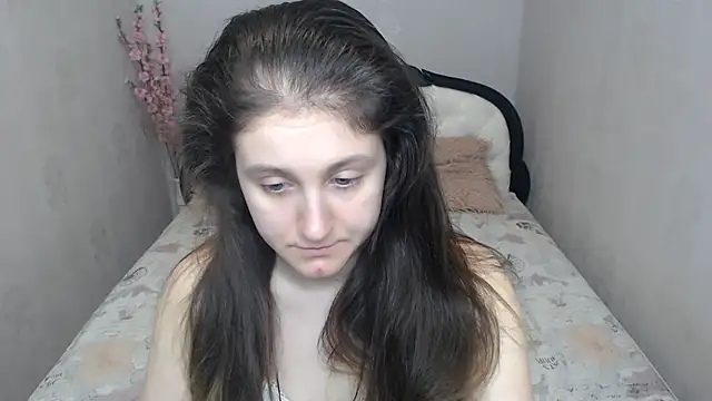 Holliy Cooper online show from May 27, 6:43 am