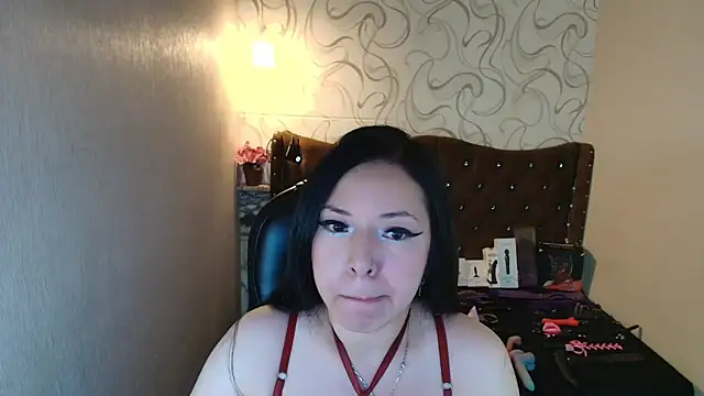 HannaCarrter online show from May 8, 12:08 pm