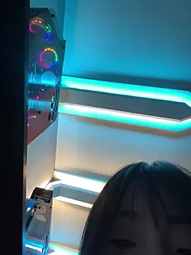 Asia-Lynn online show from July 5, 9:37 am