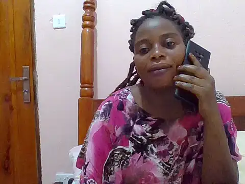 sweetbabra1 online show from April 30, 9:25 am