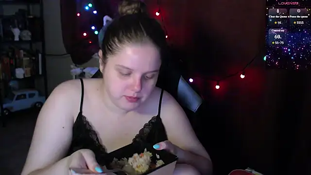 so cute777 online show from April 29, 5:30 pm