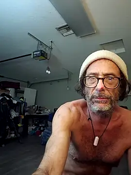 petiteDollface online show from November 10, 10:21 am