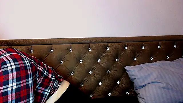 Sara4uu online show from February 14, 11:07 pm
