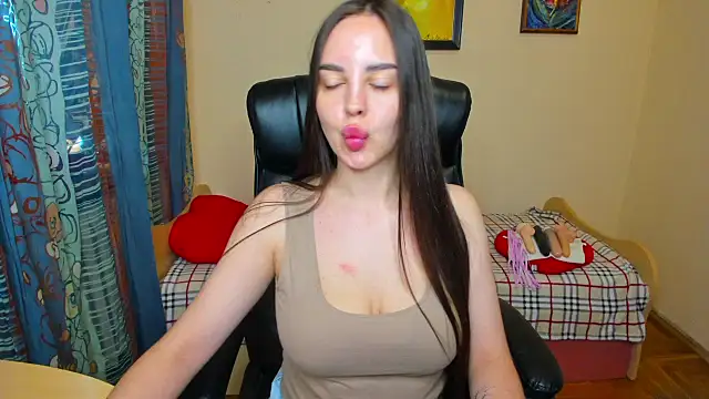 Yummy Kate online show from May 11, 6:26 am