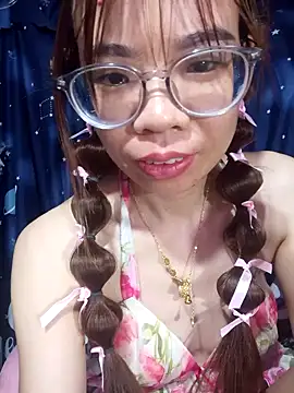   Mai-love19   online show from May 13, 10:26 pm