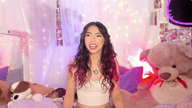 natalie jaensen online show from March 22, 7:53 pm