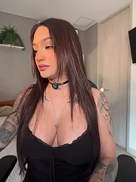 DaniDusan  online show from May 19, 8:16 pm