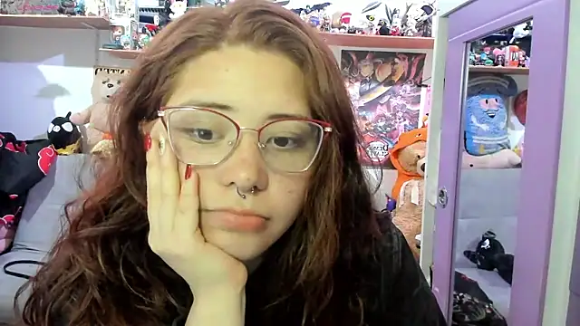 soficammy online show from May 11, 11:02 pm
