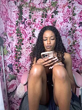 mismialove online show from November 19, 12:16 pm