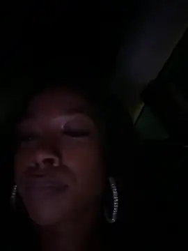 mismialove online show from May 16, 1:52 am
